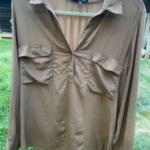 Eileen Fisher. Long Sleeve 100% Silk blouse